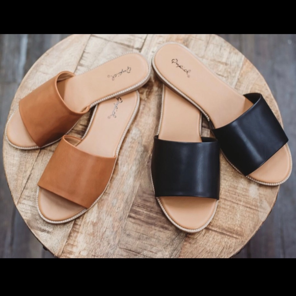 Qupid Camel Summer Sandals